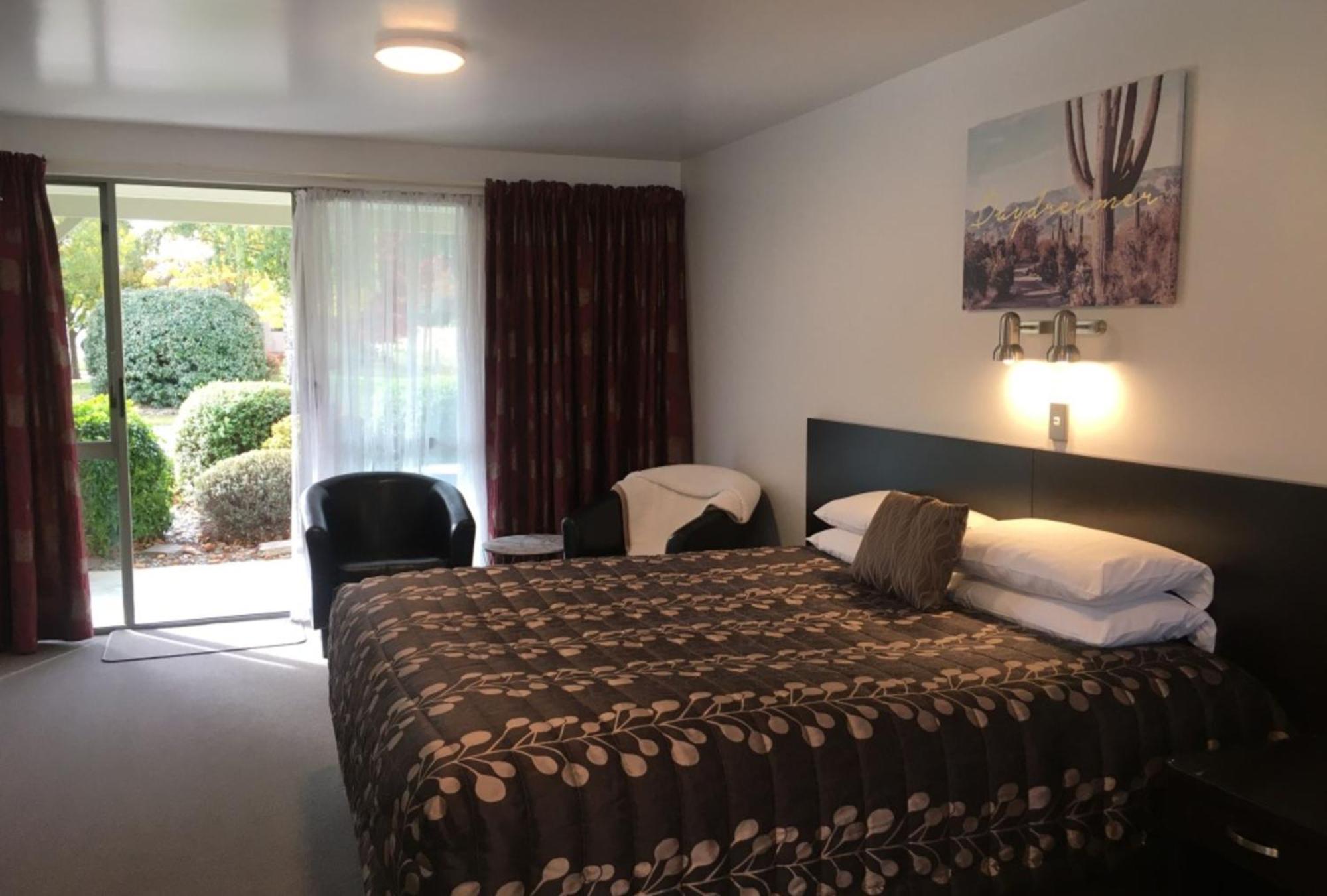 Colonial Manor Motel Кромуел Стая снимка